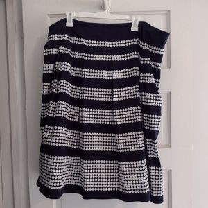 Talbots skirt, 22W navy / white polka dots